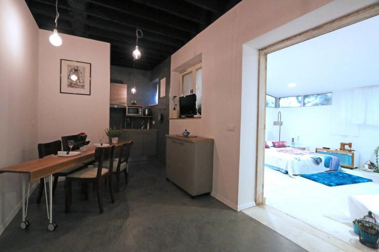 Val & Mar Studio Apartment Zadar Exteriör bild