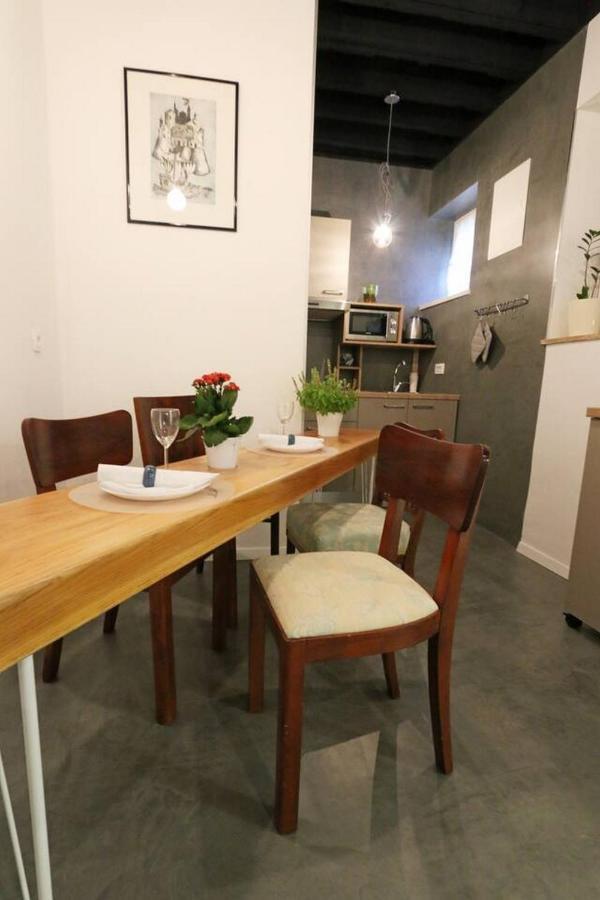 Val & Mar Studio Apartment Zadar Exteriör bild